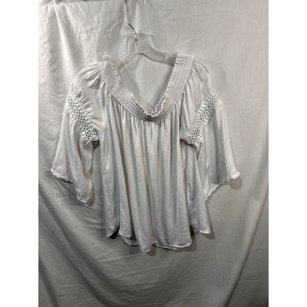 Jenifer Lopez Off Shoulder Crochet Trim Peasant Blouse Top